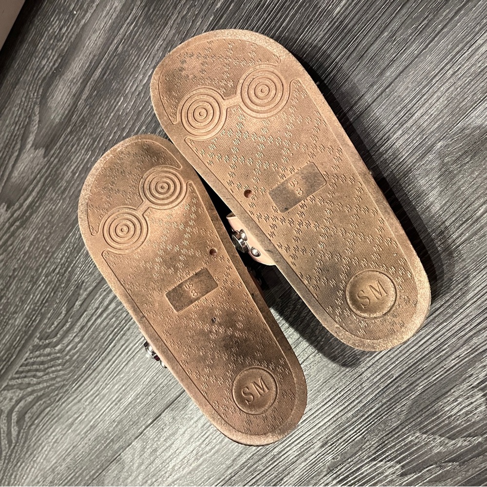 STEVE MADDEN Polite Embellished Pearl Slide
Sandals Blush Nude - Picture 4 of 4